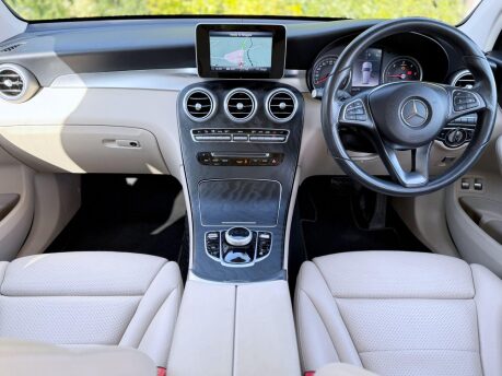 Mercedes-Benz GLC 2.1 GLC220d Sport (Premium) G-Tronic 4MATIC Euro 6 (s/s) 5dr 25