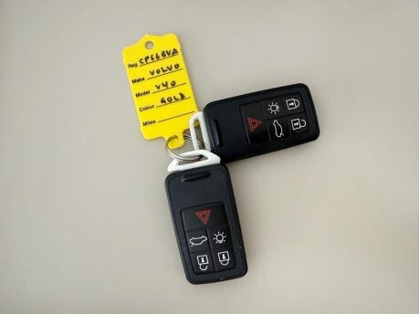 Volvo V40 2.0 T3 Pro Euro 6 (s/s) 5dr 28