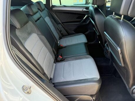 Volkswagen Tiguan 2.0 TDI R-Line DSG Euro 6 (s/s) 5dr 16