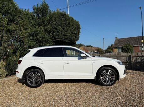 Audi Q5 2.0 TDI 40 S line S Tronic quattro Euro 6 (s/s) 5dr 6