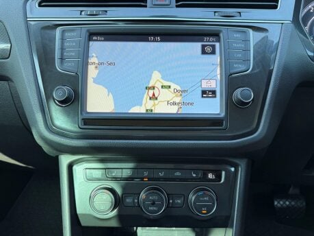 Volkswagen Tiguan 2.0 TDI BlueMotion Tech SEL DSG 4Motion Euro 6 (s/s) 5dr 18
