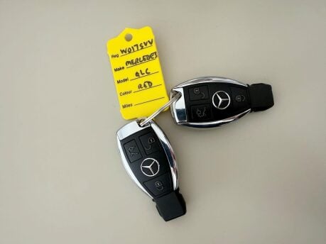 Mercedes-Benz GLC 2.1 GLC250d AMG Line (Premium Plus) G-Tronic 4MATIC Euro 6 (s/s) 5dr 27
