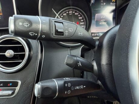 Mercedes-Benz GLC 2.1 GLC250d AMG Line (Premium Plus) G-Tronic 4MATIC Euro 6 (s/s) 5dr 15