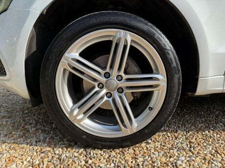 Audi Q5 2.0 TDI S line Plus S Tronic quattro Euro 6 (s/s) 5dr 12