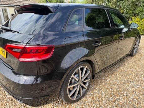 Audi S3 2.0 TFSI Sportback S Tronic quattro Euro 6 (s/s) 5dr 10