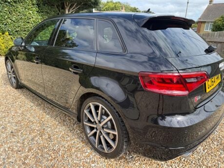 Audi S3 2.0 TFSI Sportback S Tronic quattro Euro 6 (s/s) 5dr 8