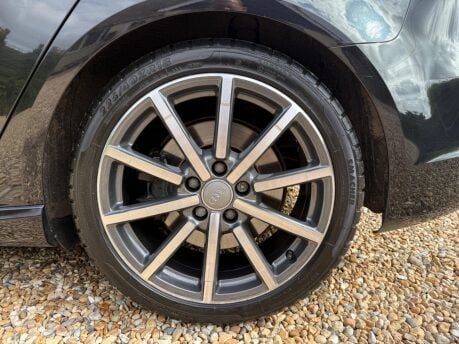 Audi S3 2.0 TFSI Sportback S Tronic quattro Euro 6 (s/s) 5dr 12