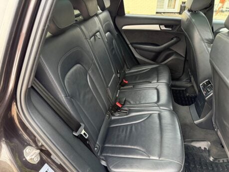 Audi Q5 2.0 TDI S line Plus quattro Euro 6 (s/s) 5dr 24