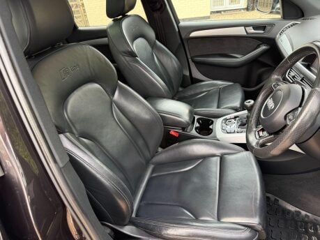 Audi Q5 2.0 TDI S line Plus quattro Euro 6 (s/s) 5dr 23