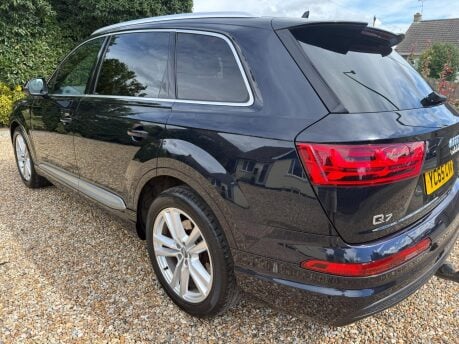 Audi Q7 3.0 TDI V6 S line Tiptronic quattro Euro 6 (s/s) 5dr 12