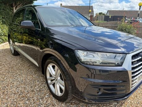 Audi Q7 3.0 TDI V6 S line Tiptronic quattro Euro 6 (s/s) 5dr 9
