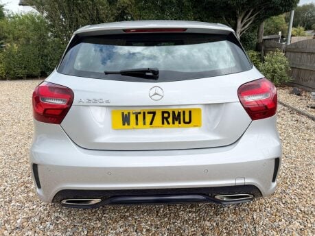 Mercedes-Benz A Class 2.1 A220d AMG Line (Premium Plus) 7G-DCT Euro 6 (s/s) 5dr 11