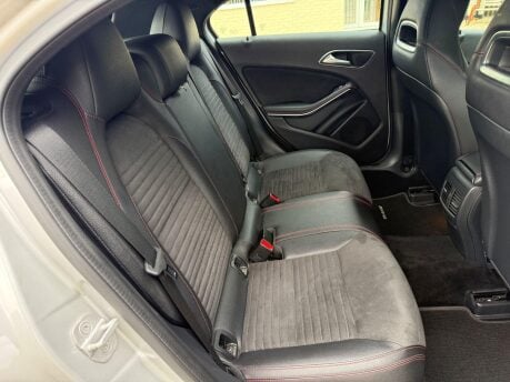 Mercedes-Benz A Class 2.1 A220d AMG Line (Premium Plus) 7G-DCT Euro 6 (s/s) 5dr 26