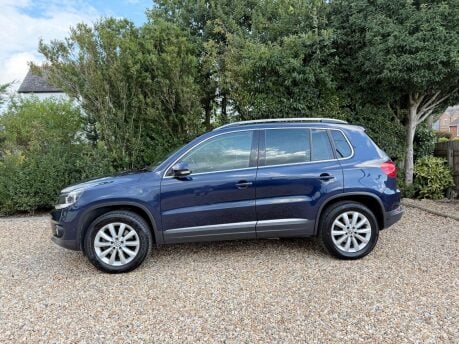 Volkswagen Tiguan 2.0 TDI BlueMotion Tech Match DSG 4WD Euro 5 (s/s) 5dr 5