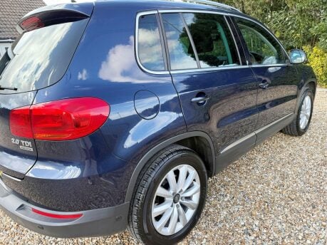 Volkswagen Tiguan 2.0 TDI BlueMotion Tech Match DSG 4WD Euro 5 (s/s) 5dr 10