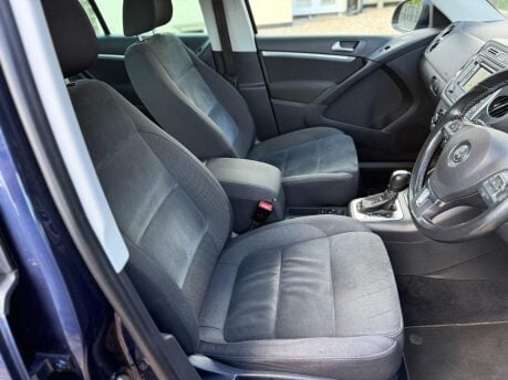 Volkswagen Tiguan 2.0 TDI BlueMotion Tech Match DSG 4WD Euro 5 (s/s) 5dr 22
