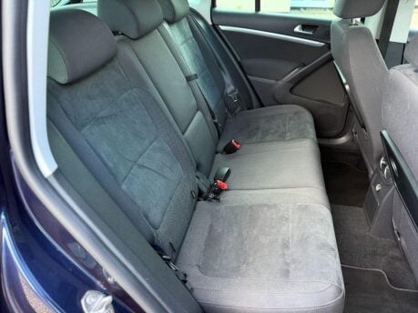 Volkswagen Tiguan 2.0 TDI BlueMotion Tech Match DSG 4WD Euro 5 (s/s) 5dr 23