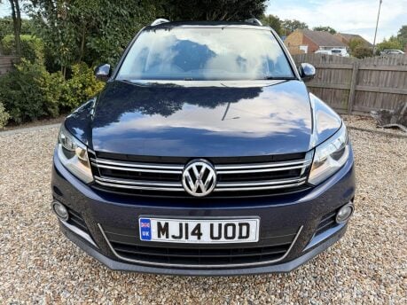 Volkswagen Tiguan 2.0 TDI BlueMotion Tech Match DSG 4WD Euro 5 (s/s) 5dr 8