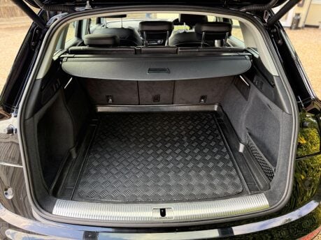 Audi Q5 2.0 TDI 40 Sport S Tronic quattro Euro 6 (s/s) 5dr 23