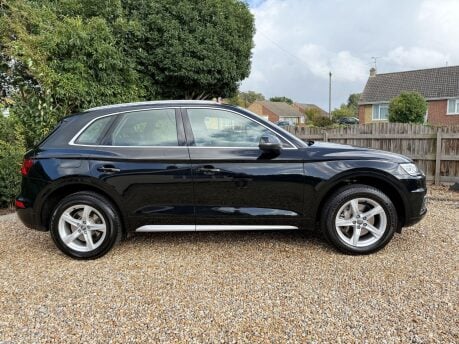 Audi Q5 2.0 TDI 40 Sport S Tronic quattro Euro 6 (s/s) 5dr 4
