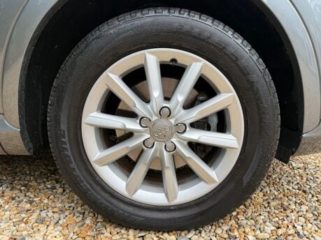Audi Q3 2.0 TDI SE S Tronic quattro Euro 5 (s/s) 5dr 11