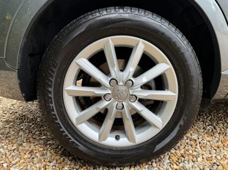 Audi Q3 2.0 TDI SE S Tronic quattro Euro 5 (s/s) 5dr 12