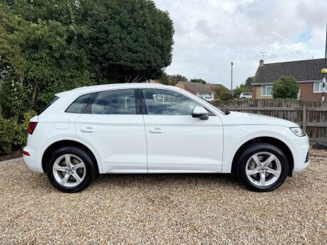 Audi Q5 2.0 TDI 40 Sport S Tronic quattro Euro 6 (s/s) 5dr 3