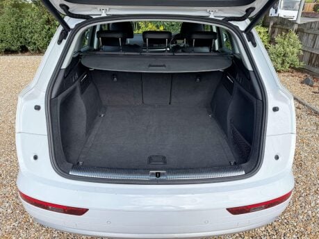 Audi Q5 2.0 TDI 40 Sport S Tronic quattro Euro 6 (s/s) 5dr 21