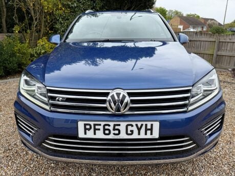 Volkswagen Touareg 3.0 TDI V6 BlueMotion Tech R-Line Tiptronic 4WD Euro 6 (s/s) 5dr 8