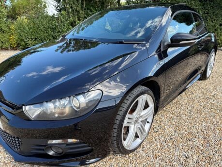Volkswagen Scirocco 2.0 TDI R-Line DSG Euro 5 3dr (Leather, Nav) 6