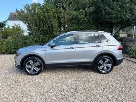 Volkswagen Tiguan 2.0 TDI BlueMotion Tech SEL 4Motion Euro 6 (s/s) 5dr 5