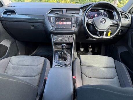 Volkswagen Tiguan 2.0 TDI BlueMotion Tech SEL 4Motion Euro 6 (s/s) 5dr 20