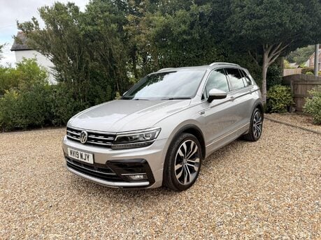 Volkswagen Tiguan 2.0 TDI R-Line Tech 4Motion Euro 6 (s/s) 5dr