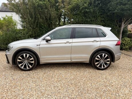 Volkswagen Tiguan 2.0 TDI R-Line Tech 4Motion Euro 6 (s/s) 5dr 5