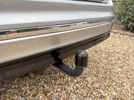 Volkswagen Tiguan 2.0 TDI R-Line Tech 4Motion Euro 6 (s/s) 5dr 12