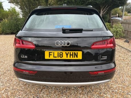Audi Q5 2.0 TDI Sport S Tronic quattro Euro 6 (s/s) 5dr 9
