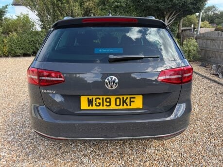 Volkswagen Passat 2.0 TDI GT Euro 6 (s/s) 5dr 11