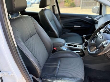 Ford C-Max 1.6 TDCi Titanium X Euro 5 5dr 19