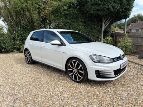 Volkswagen Golf 2.0 TDI BlueMotion Tech GTD DSG Euro 6 (s/s) 5dr 2