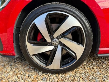 Volkswagen Golf 2.0 TSI GTI Euro 6 (s/s) 5dr 12