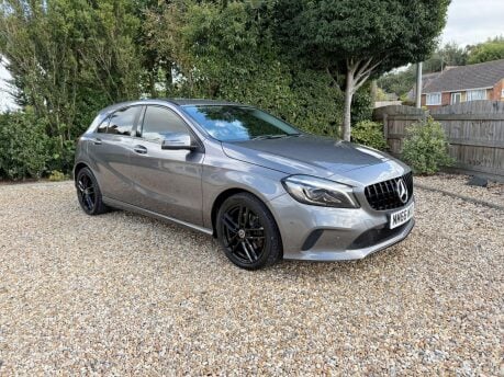 Mercedes-Benz A Class 2.1 A200d Sport (Premium) 7G-DCT Euro 6 (s/s) 5dr 2