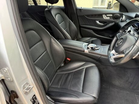 Mercedes-Benz C Class 2.1 C220d AMG Line (Premium) 7G-Tronic+ Euro 6 (s/s) 5dr 22