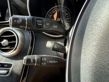 Mercedes-Benz C Class 2.1 C220d AMG Line (Premium) 7G-Tronic+ Euro 6 (s/s) 5dr 16