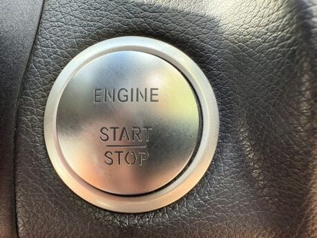 Mercedes-Benz C Class 2.1 C220d AMG Line (Premium) 7G-Tronic+ Euro 6 (s/s) 5dr 18
