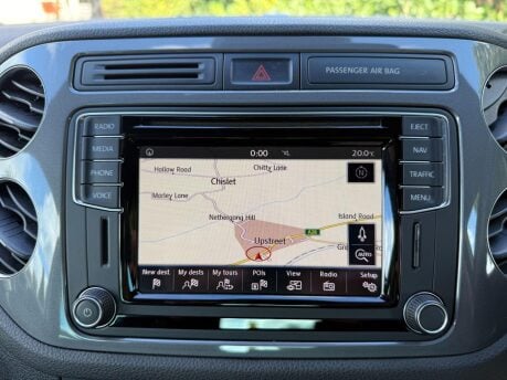 Volkswagen Tiguan 2.0 TDI BlueMotion Tech R-Line DSG 4WD Euro 6 (s/s) 5dr 13