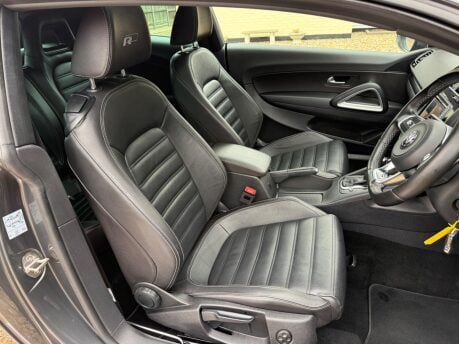 Volkswagen Scirocco 2.0 TSI BlueMotion Tech R-Line DSG Euro 6 (s/s) 3dr 21