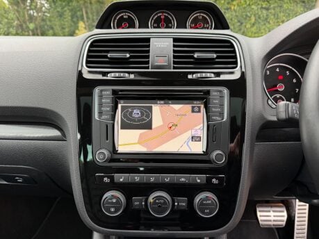 Volkswagen Scirocco 2.0 TSI BlueMotion Tech R-Line DSG Euro 6 (s/s) 3dr 19