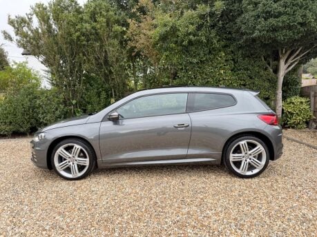 Volkswagen Scirocco 2.0 TSI BlueMotion Tech R-Line DSG Euro 6 (s/s) 3dr 5