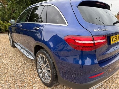 Mercedes-Benz GLC 2.1 GLC250d AMG Line (Premium) G-Tronic+ 4MATIC Euro 6 (s/s) 5dr 11