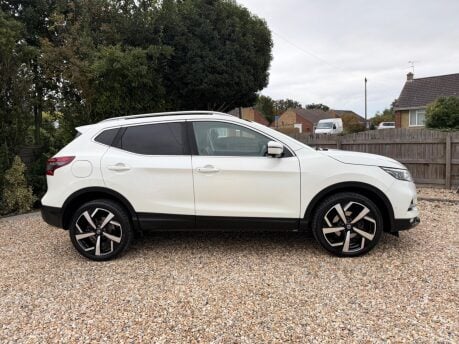 Nissan Qashqai 1.5 dCi Tekna Euro 6 (s/s) 5dr 5